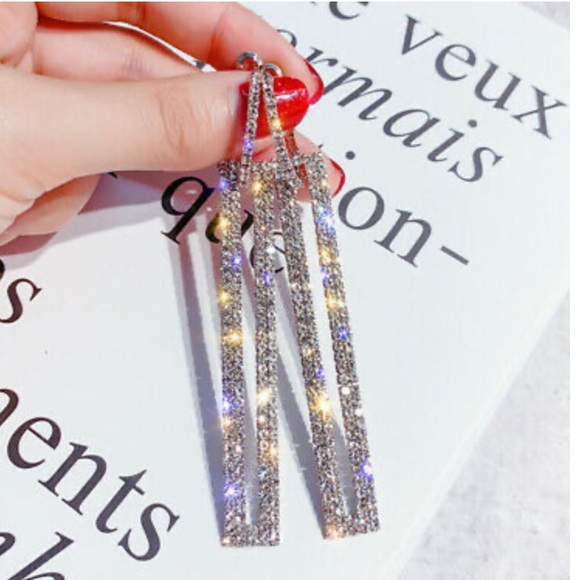 Jewelry - NEW 925 Sterling Silver earrings